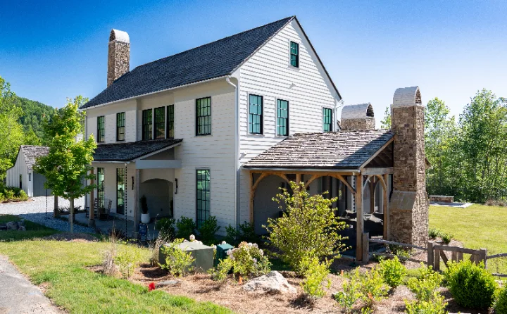 Custom farmhouse built for a Grit Blueprint client