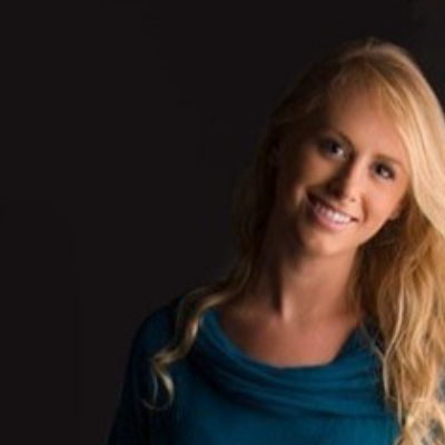 Liz Treadwell headshot