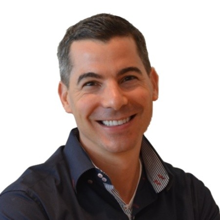 Dr. Steve Moore headshot