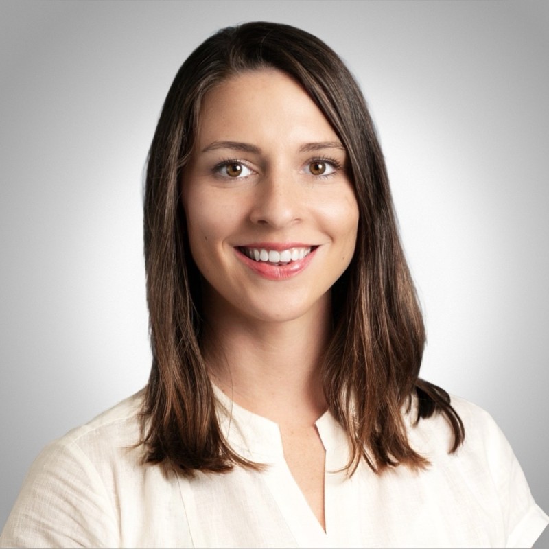 Elisabeth Lindsay headshot