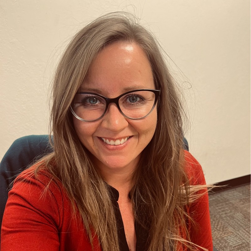 Kaitlin Clements headshot